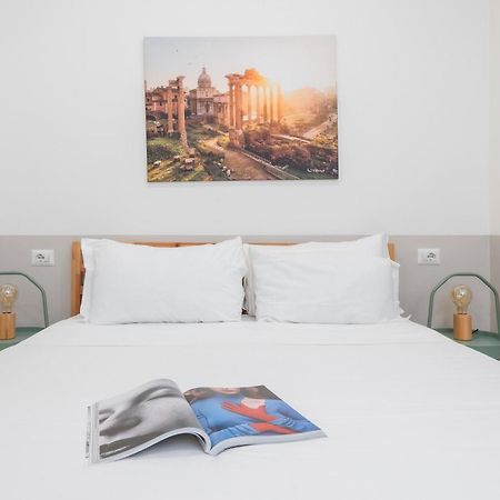 Trevi Fountain Apartment - Zeno 03 Рим Екстериор снимка