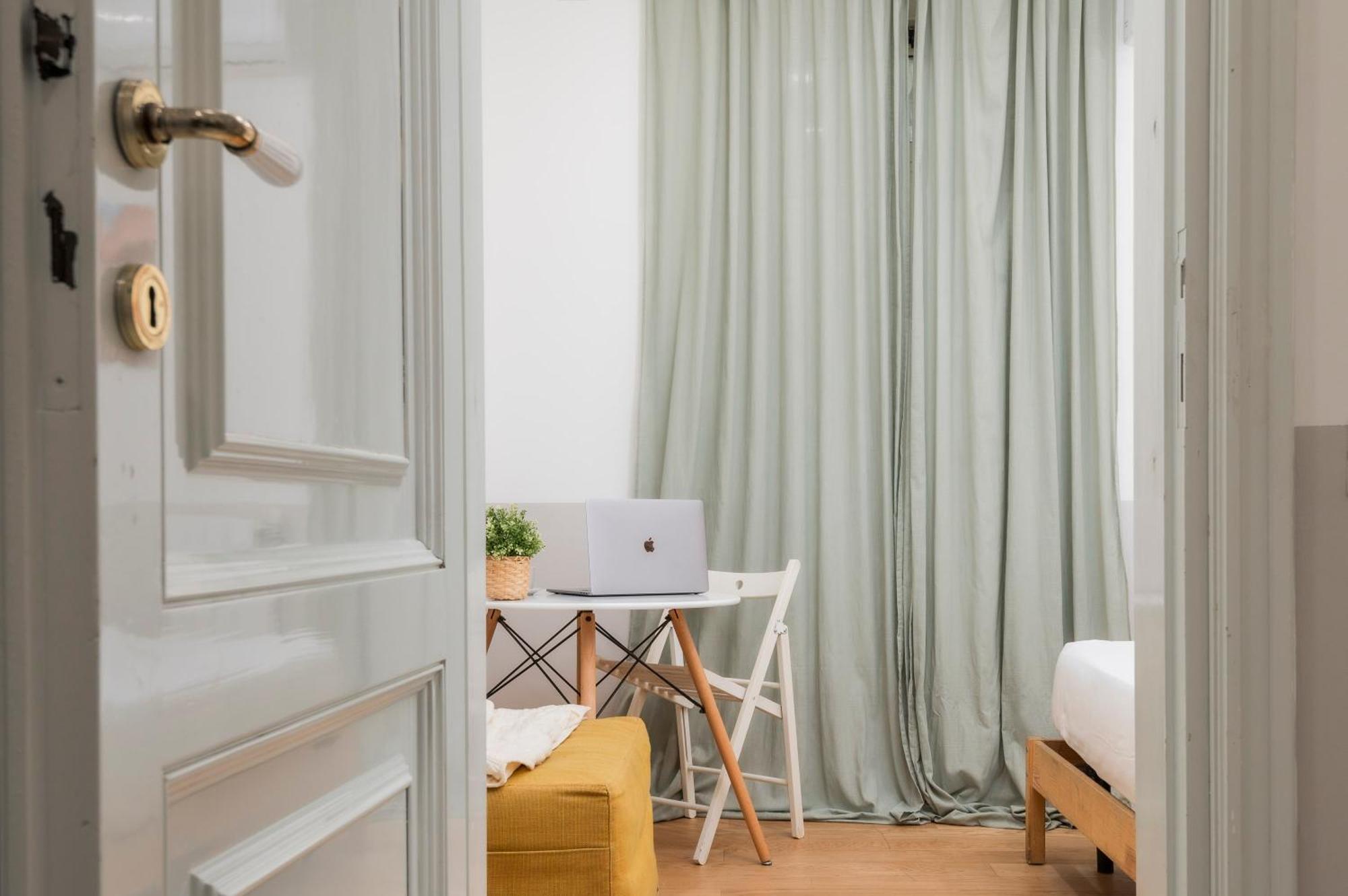 Trevi Fountain Apartment - Zeno 03 Рим Екстериор снимка
